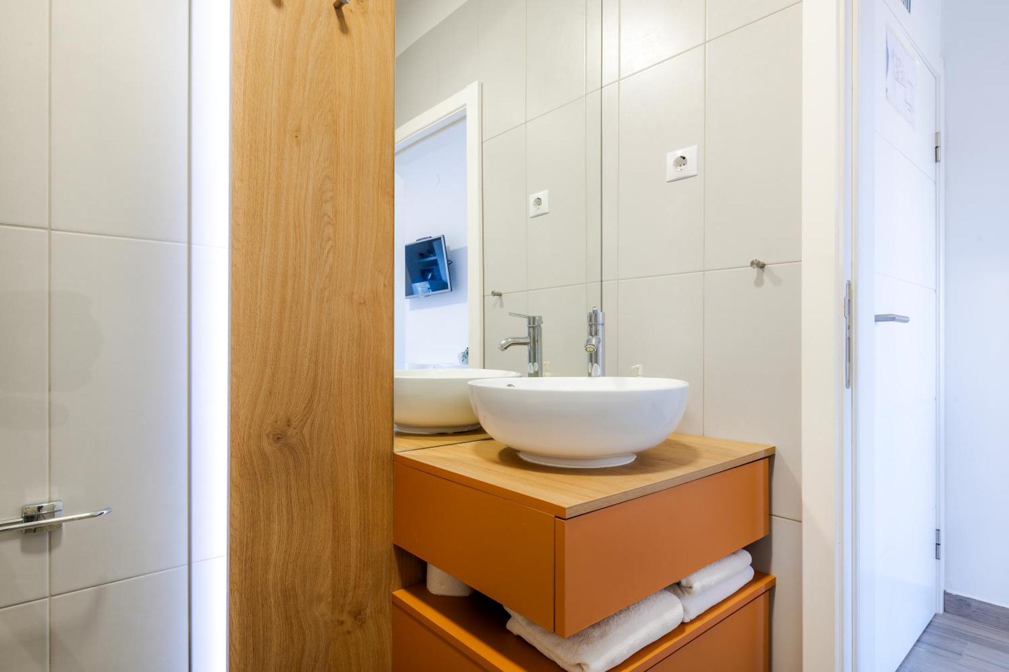 Ojra New Apartment With Seaview Šibenik Eksteriør billede